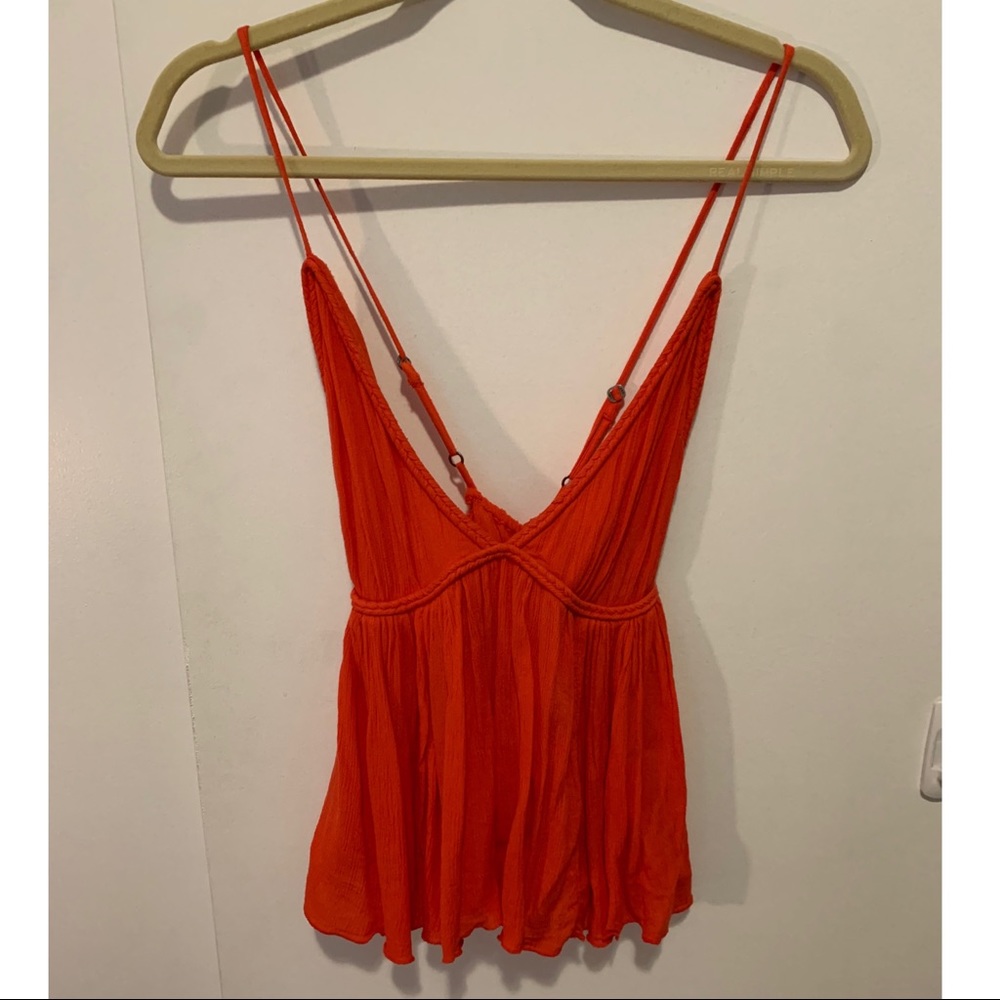 Cross- back tank